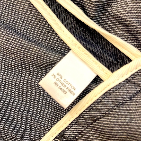 Banana Republic Vest - Picture 7 of 7